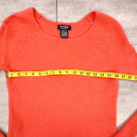 Lord & Taylor Women's Orange 100% Cashmere Long Sleeve Sweater Size Small - Picture 3 of 8